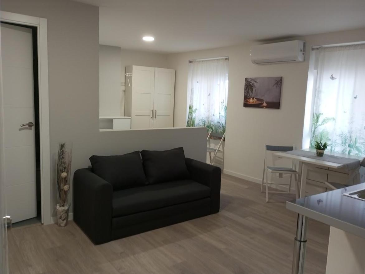 Apartamentos "El Balconico" Arguedas Ngoại thất bức ảnh