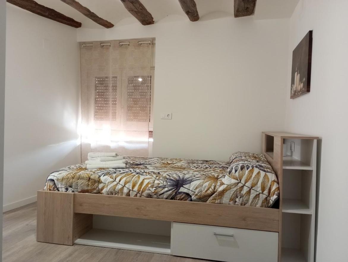 Apartamentos "El Balconico" Arguedas Ngoại thất bức ảnh