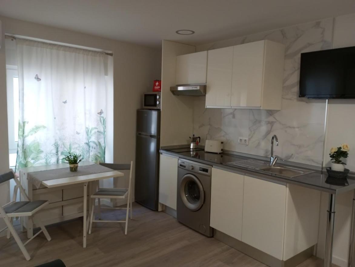 Apartamentos "El Balconico" Arguedas Ngoại thất bức ảnh